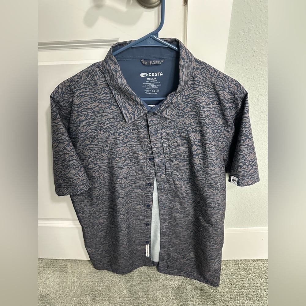 Costa Men's Navy & Brown Wave-Print Button-Down Shirt